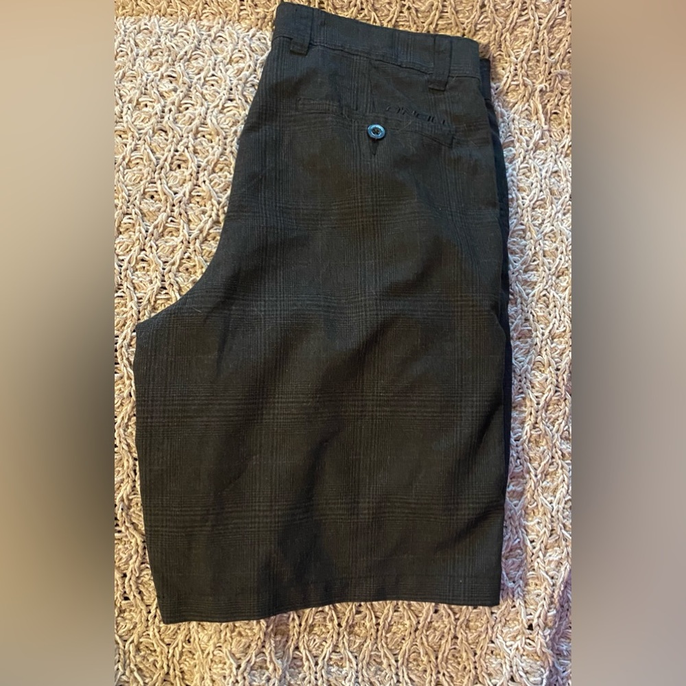 O’Neill men’s shorts